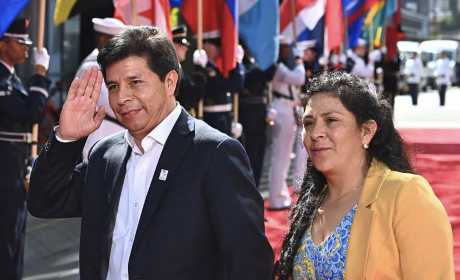 Expresidente golpista y su esposa, quien ahora está en México. 