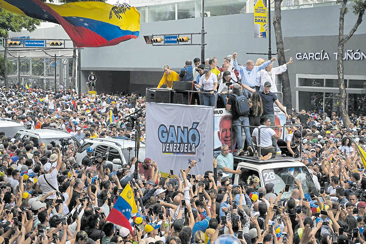 MULTITUDINARIO. Oposición concentró en Caracas.