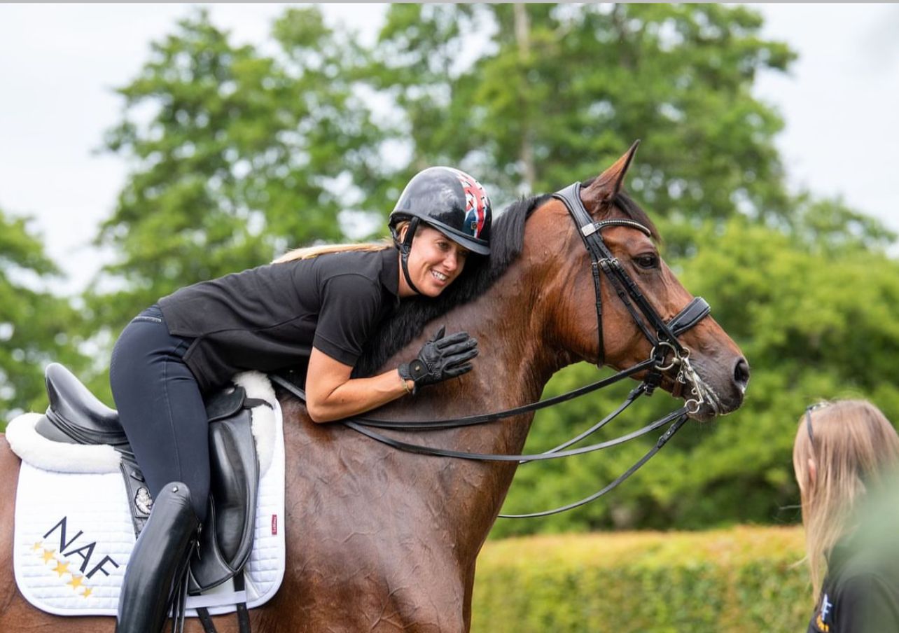 La deportista se mostraba en redes sociales muy amorosa con los caballos.