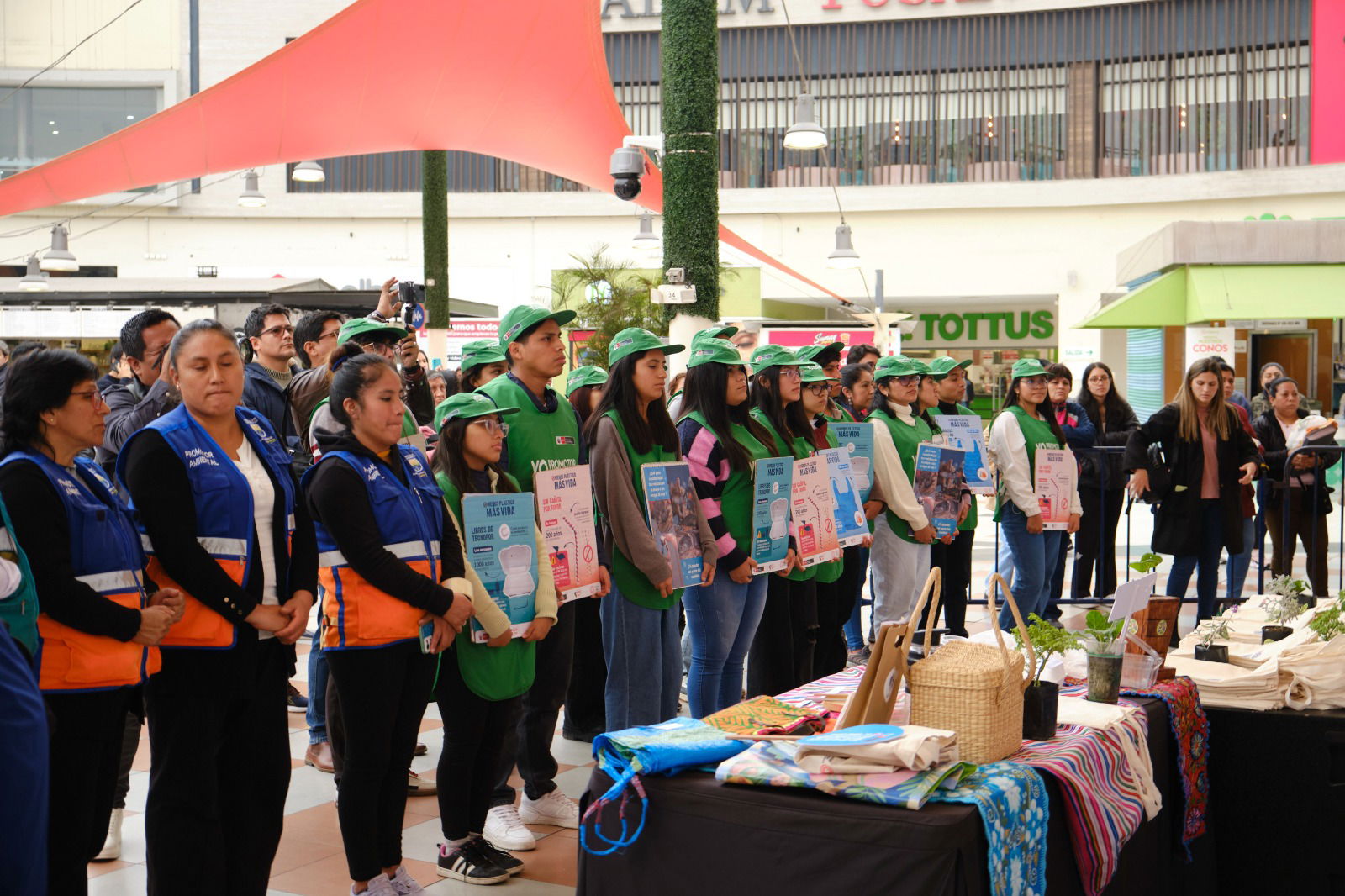 camapaña menos plástico ministerio del ambiente