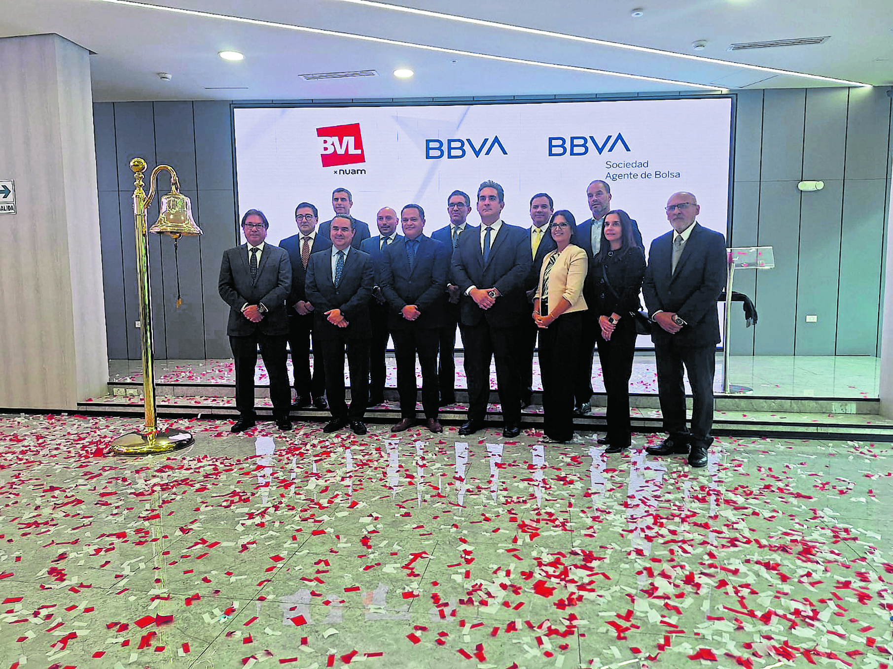 BBVA toca tradicional campanazo en la BVL