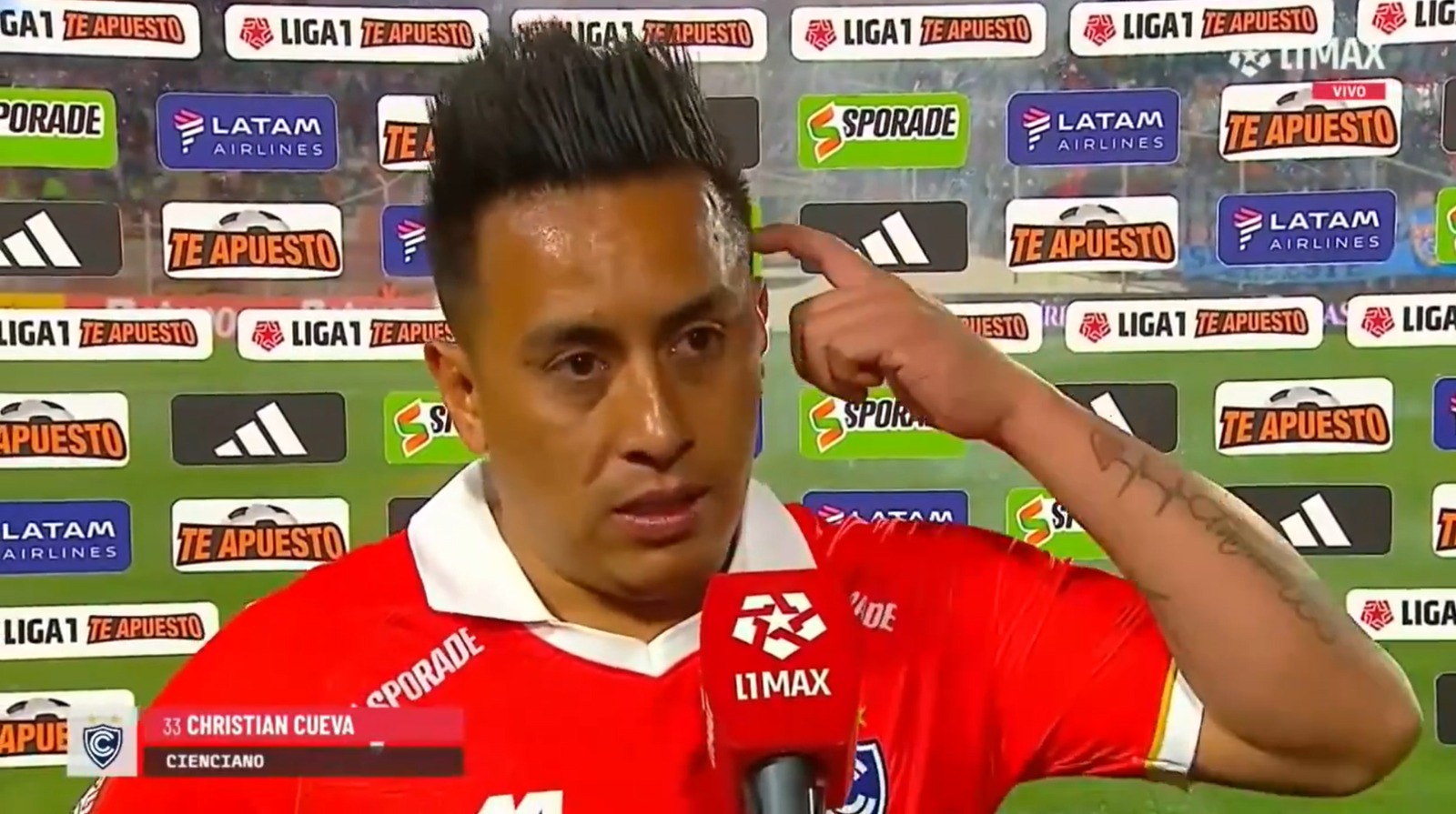 Christian Cueva denuncia malos arbitrajes en Torneo Clausura