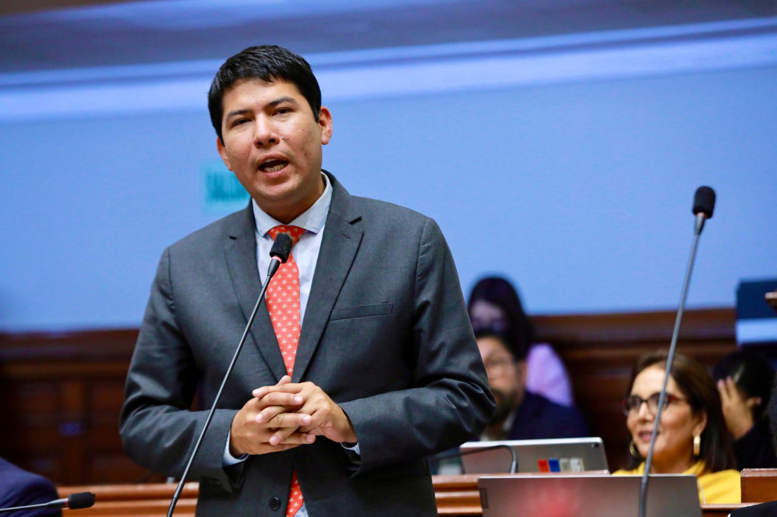 Congresista Eduardo Castillo