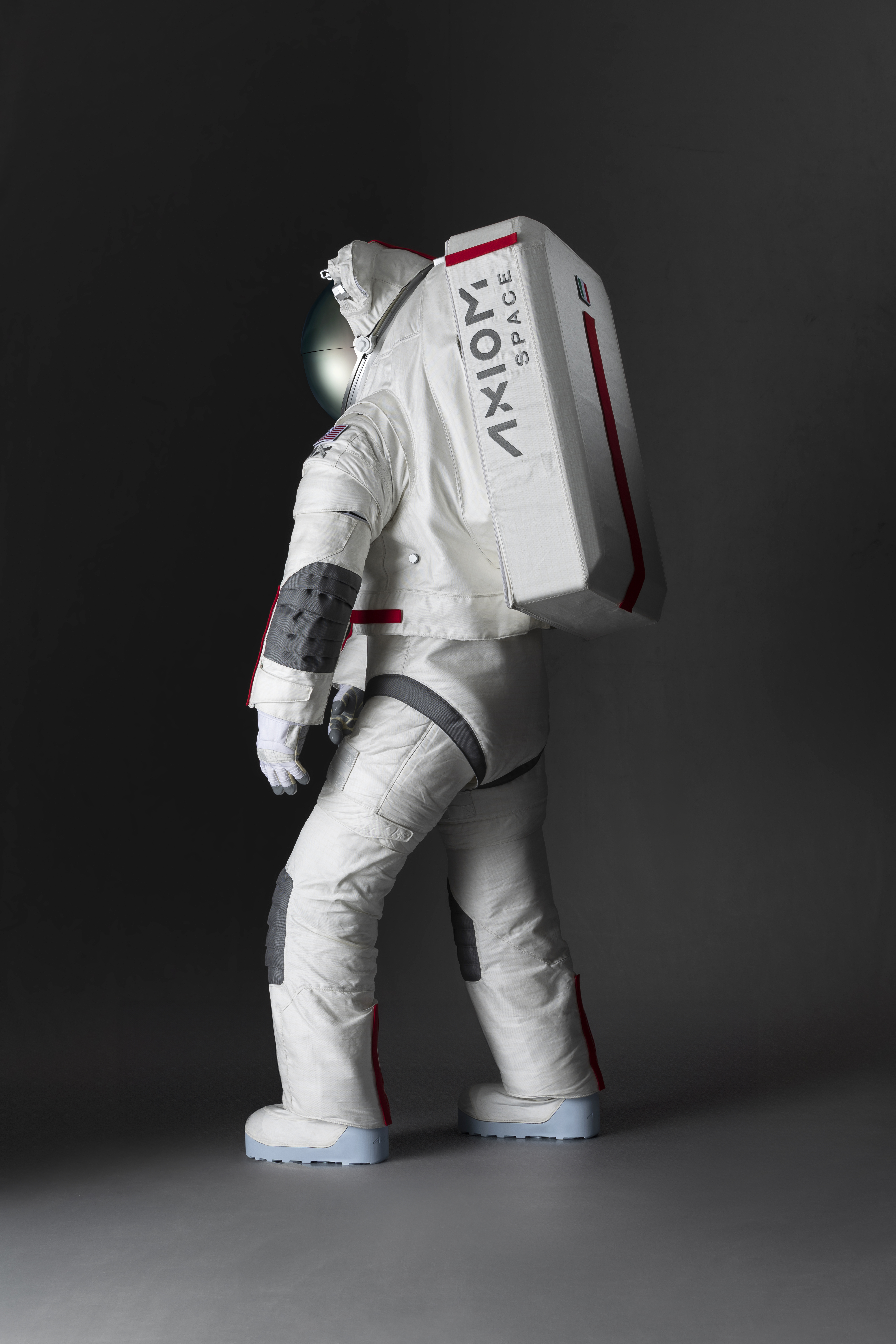 Nuevo traje espacial diseñado por Prada. (Axiom Space)