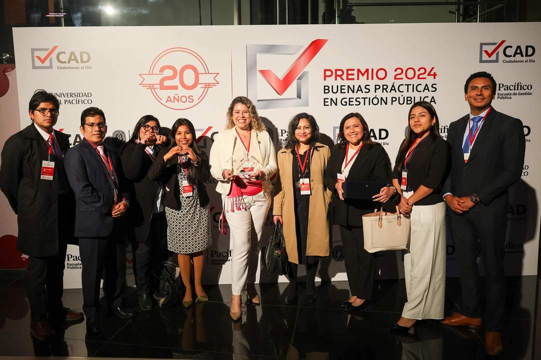 Premiación a BNP por campaña Lectura que cura