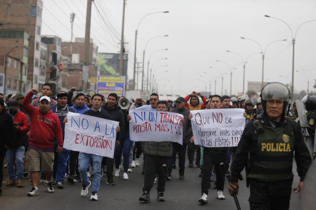 Anuncian paro nacional de transportistas para el 10 de octubre