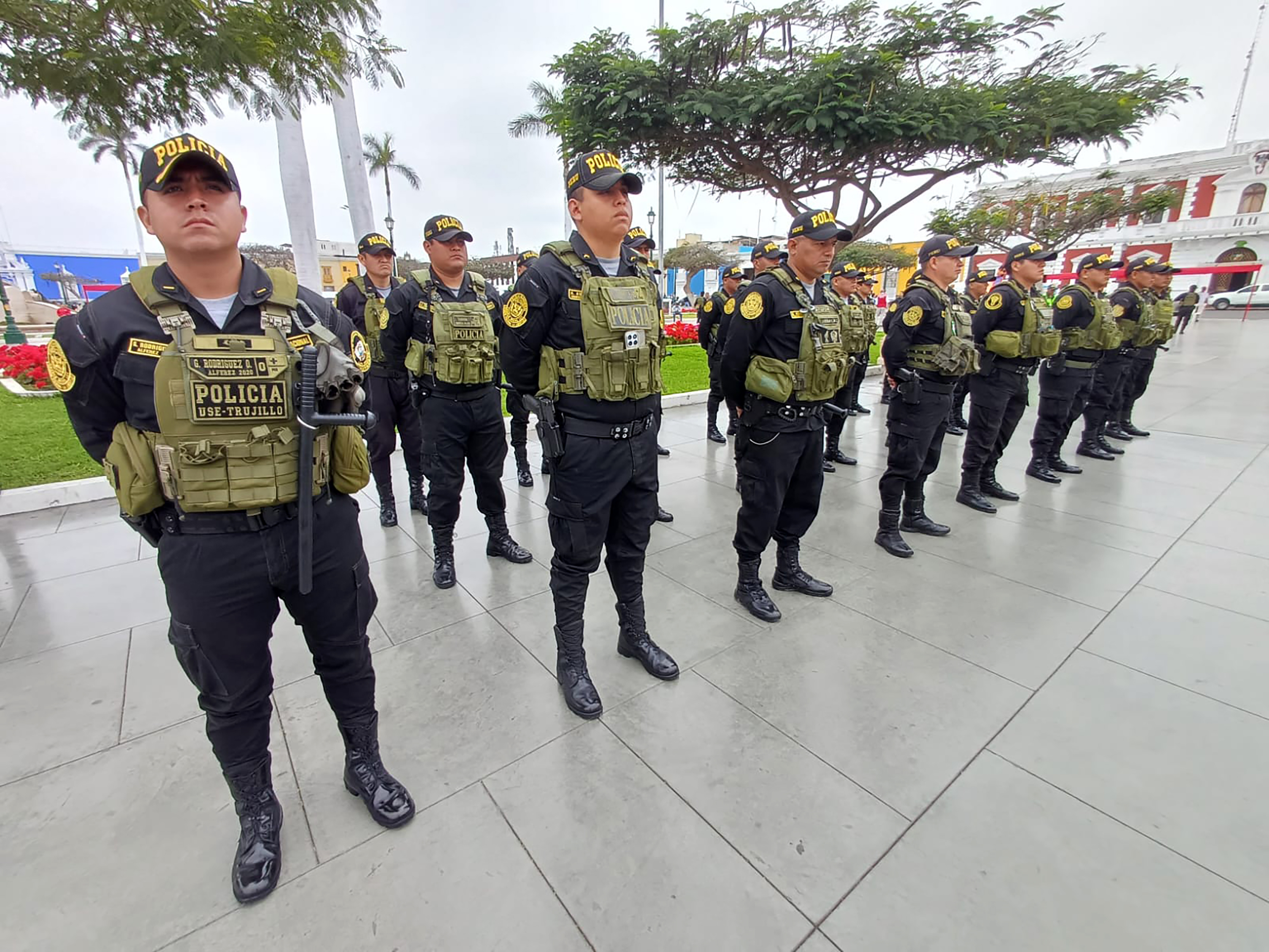 Policía