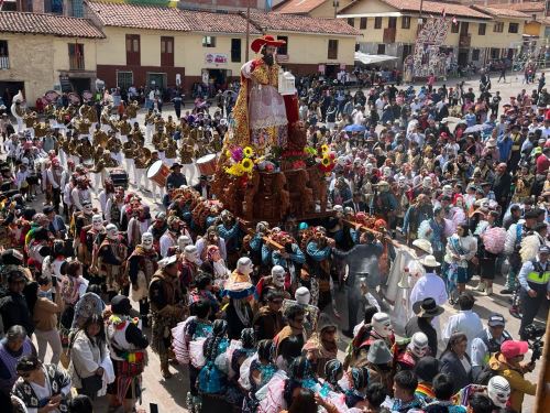 Cusco: pobladores y fieles participan de procesión de Doctor Patrón San Jerónimo