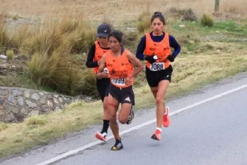 Apurimeño y Huancavelicana ganan la maratón más alta del mundo