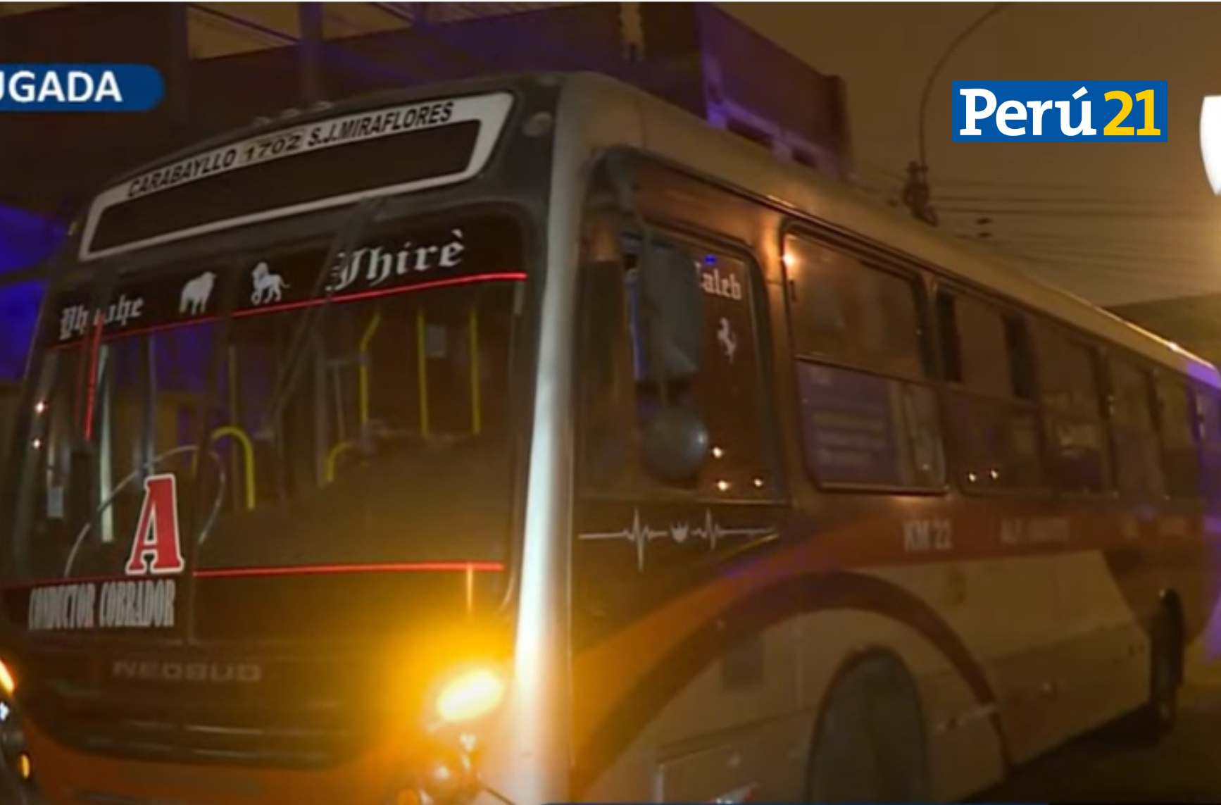 Extorsionadores balean bus de transporte público