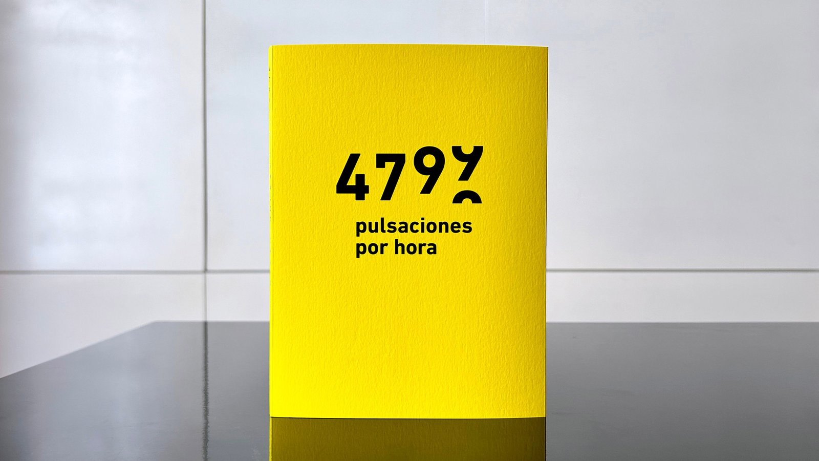 Oswaldo Chanove: 4799 pulsaciones por hora, lo nuevo del poeta.