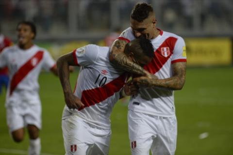 Paolo Guerrero y Jefferson Farfán