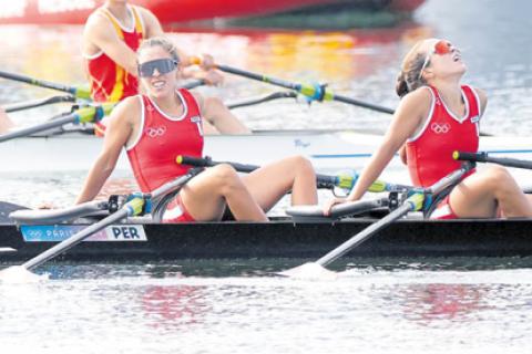 Alessia y Valeria Palacios consiguieron el puesto 14 en la clasificación general.