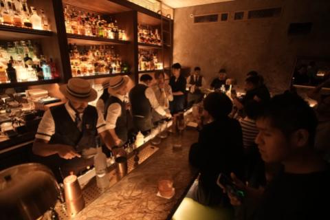 Los principales bares y restaurantes de la ciudad acogerán a los mejores bartenders del mundo, quienes allí elaborarán sus mejores cócteles.