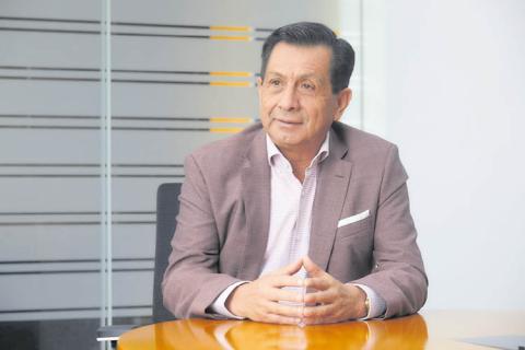 Fernando Barrios