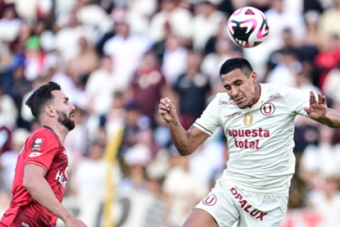 Universitario empató 1-1 con Sport Huancayo