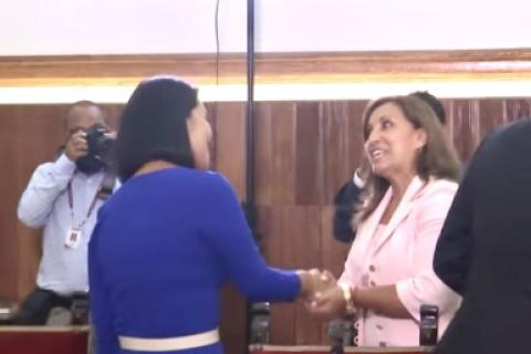 Dina Boluarte y Keiko Fujimori