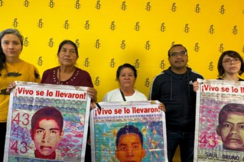 AMLO no cumplió su promesa con los familiares de los estudiantes de Ayotzinapa.