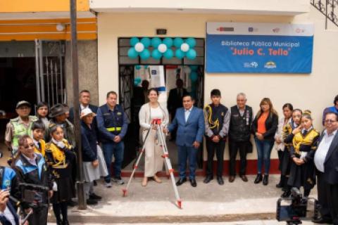 Apertura de biblioteca de BNP en Huarochirí