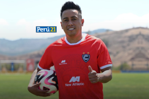 Christian Cueva renovaría contrato con Cienciano por todo 2025