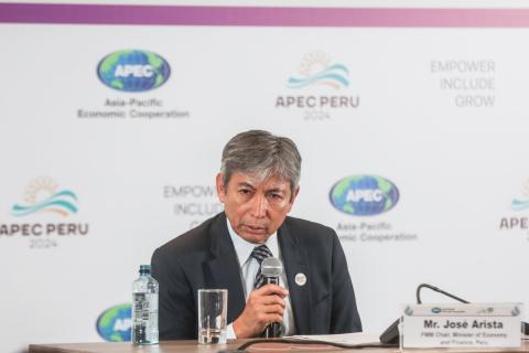 Ministro de Economía y Finanzas, José Arista Arbildo. ANDINA