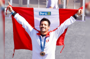 Stefano Peschiera marchó en el desfile de campeones de París 2024 (Foto: IPD).